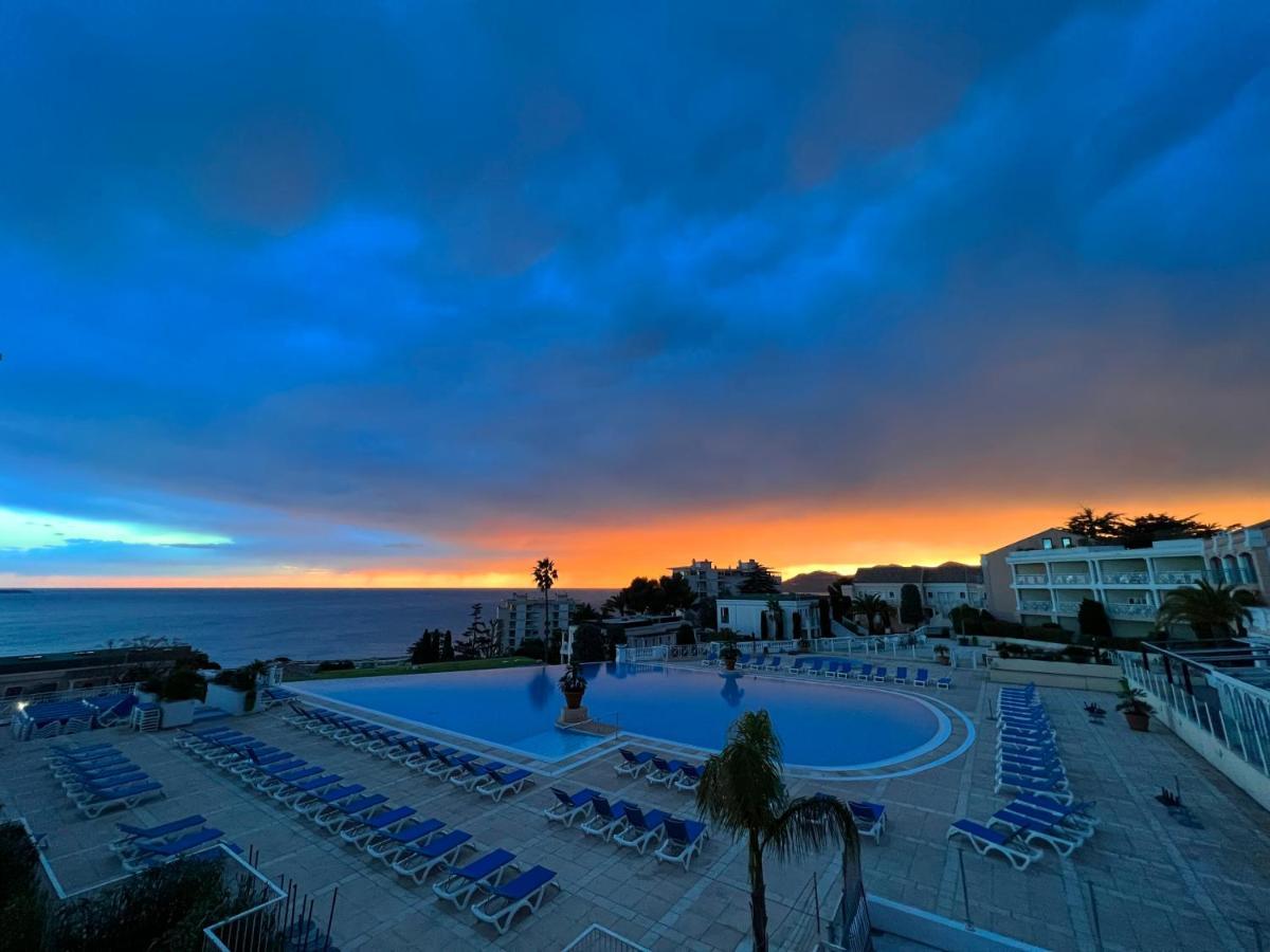 Exceptionnel Sur Cannes Vue Mer Piscine Exterior foto